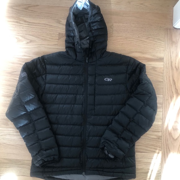 Outdoor Research Other - Men’s Outdoor Research puffy coat